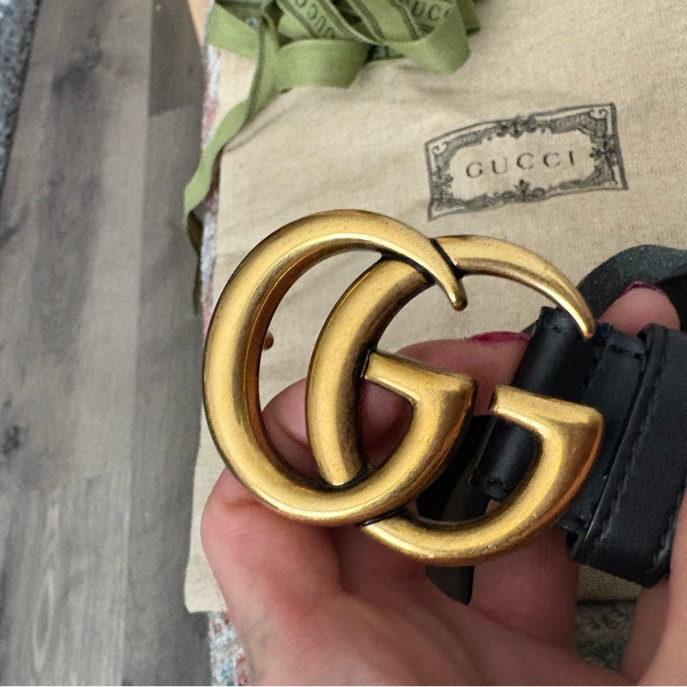 Gucci Black Belt with Gold GG Buckle Size 75